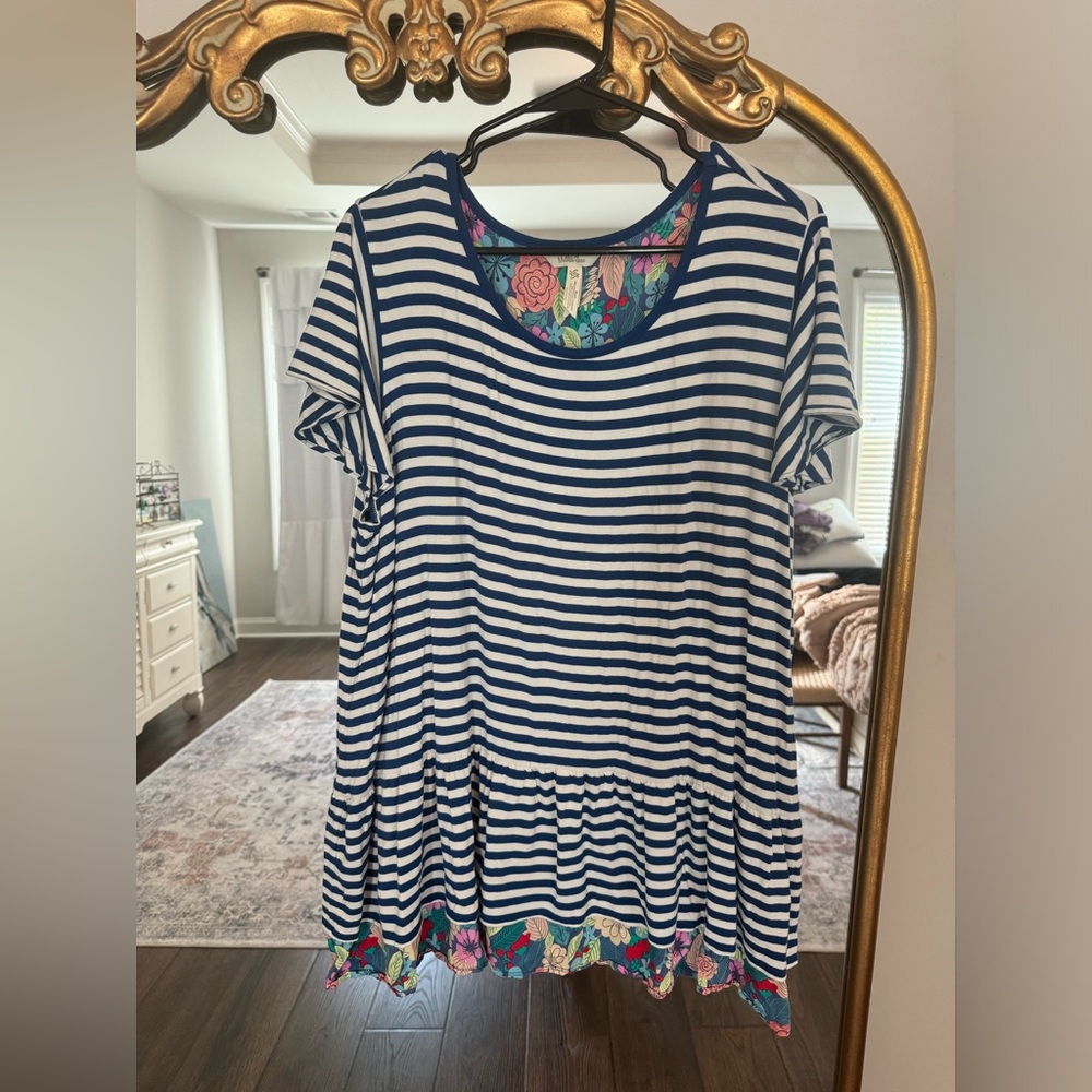Matilda Jane top with flowery bottom- size XXL